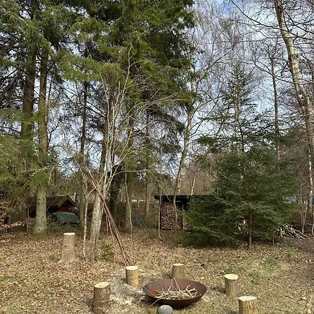 펜션 Cozy In A Scenic Natural Setting